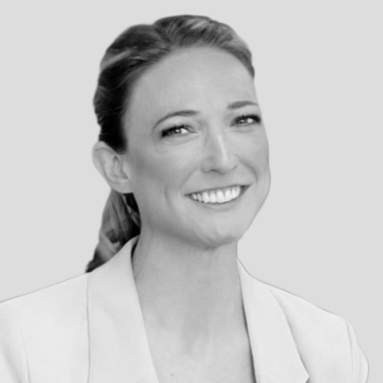 Marie Rayner headshot